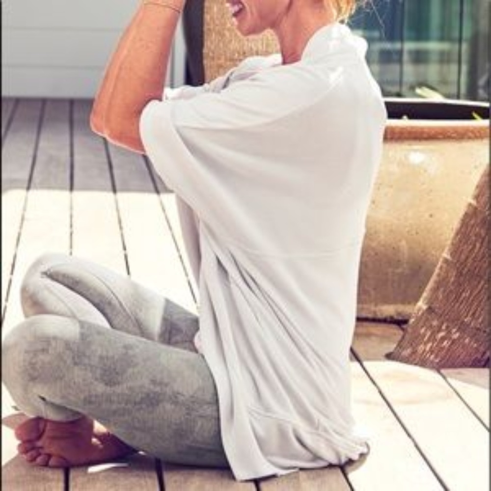 Athleta Serenity Wrap